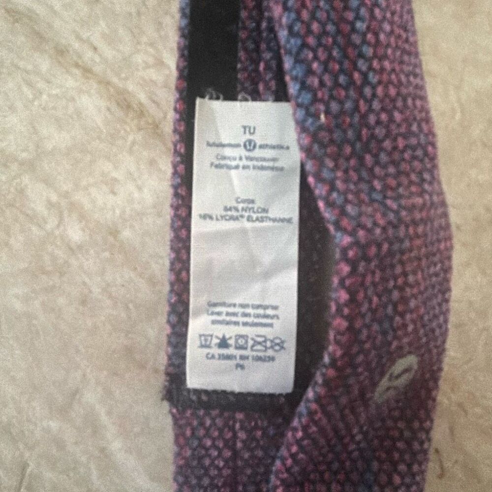 2 Lululemon Headbands - Picture 3 of 4